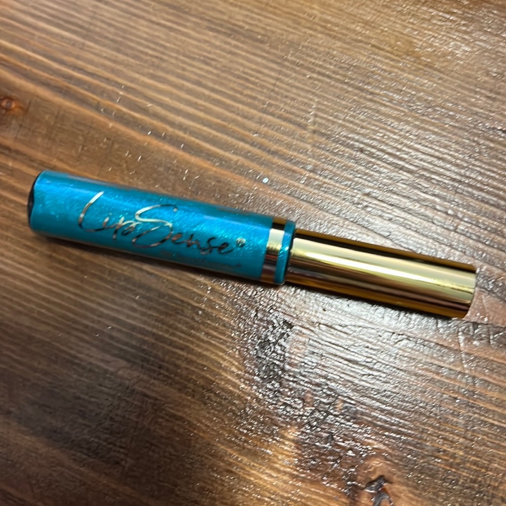 Snow Come LipSense